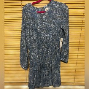 Blue print dress with belt brand new